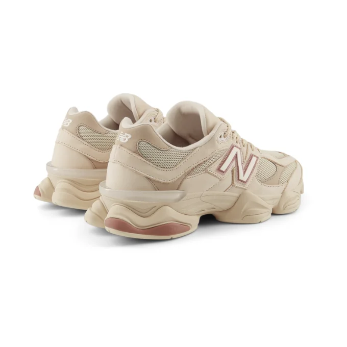 NEW BALANCE  9060.  (Pk)