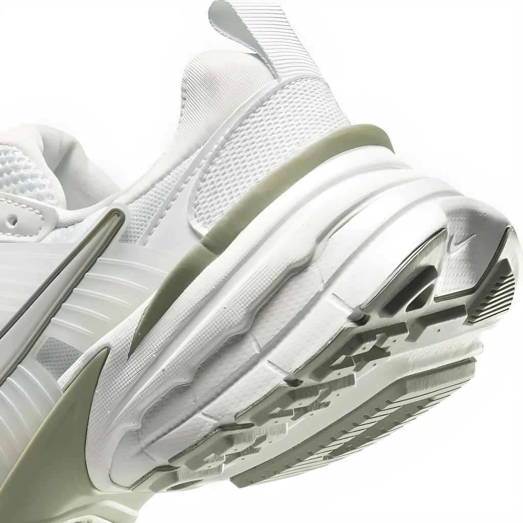 Nike V2K Run - Yuko Sports