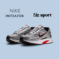 Nike initaitor. (Red)