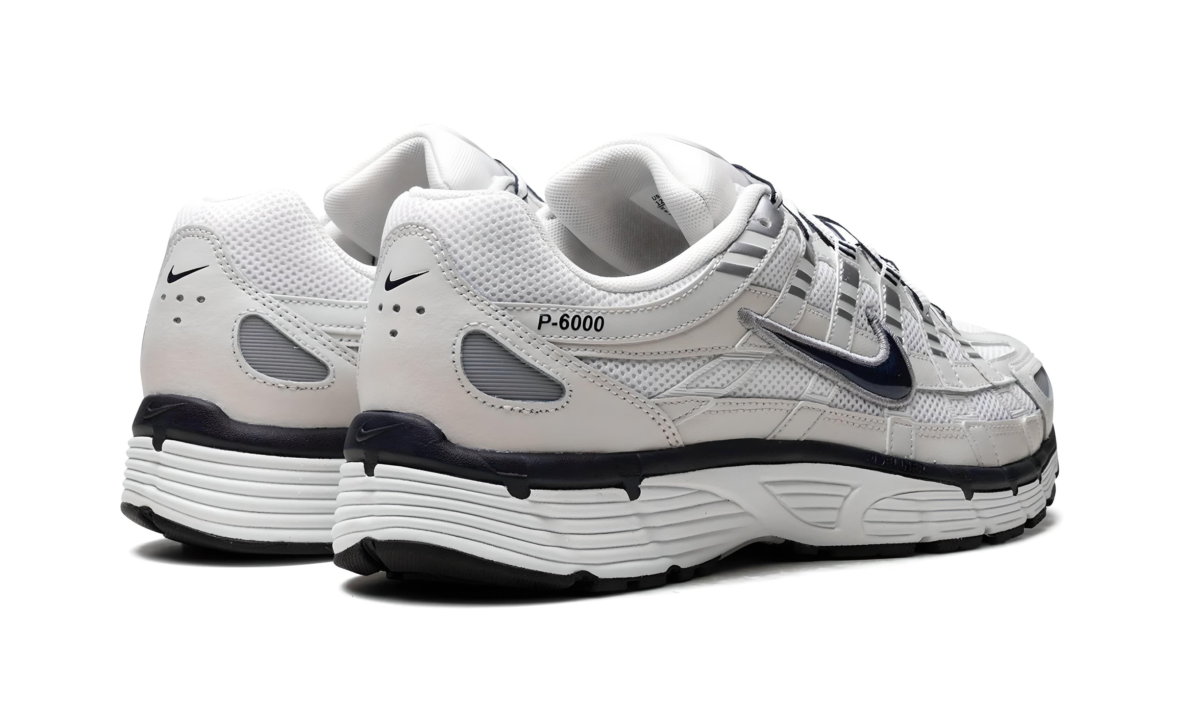 NIKE P6000