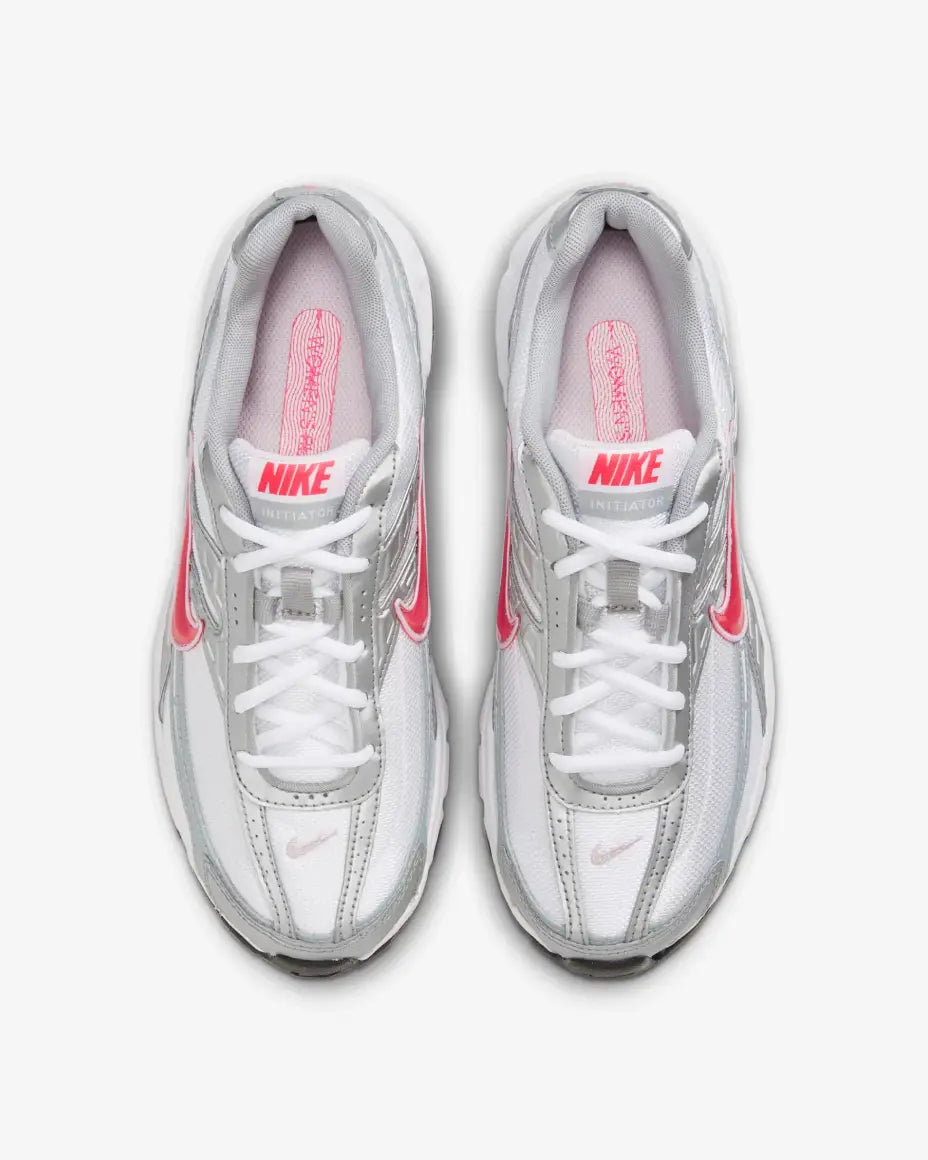 Nike initaitor  (white/ pink)