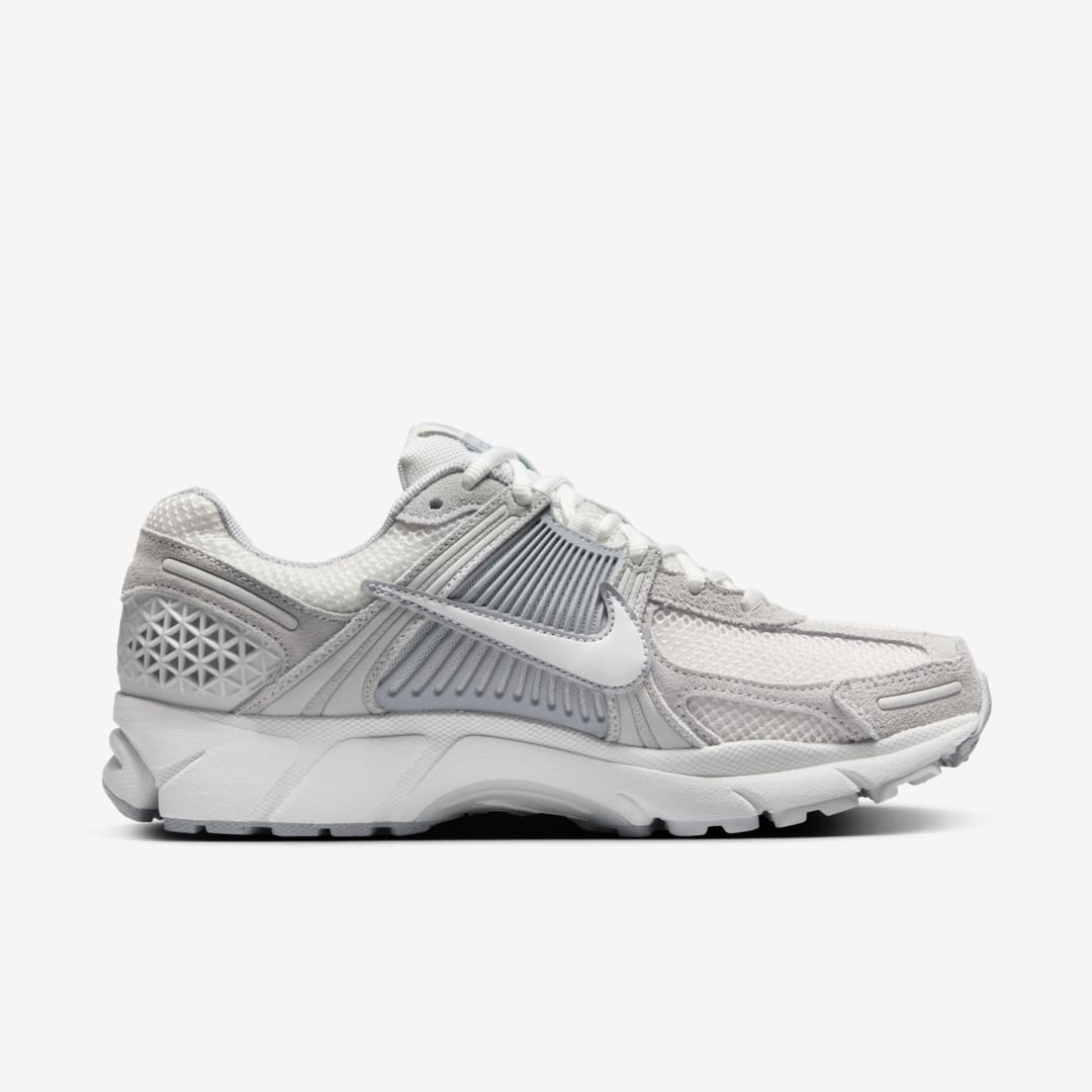 Nike Zoom Vomero 5.  Gets a Fresh “Pure Platinum/Summit White” Makeover