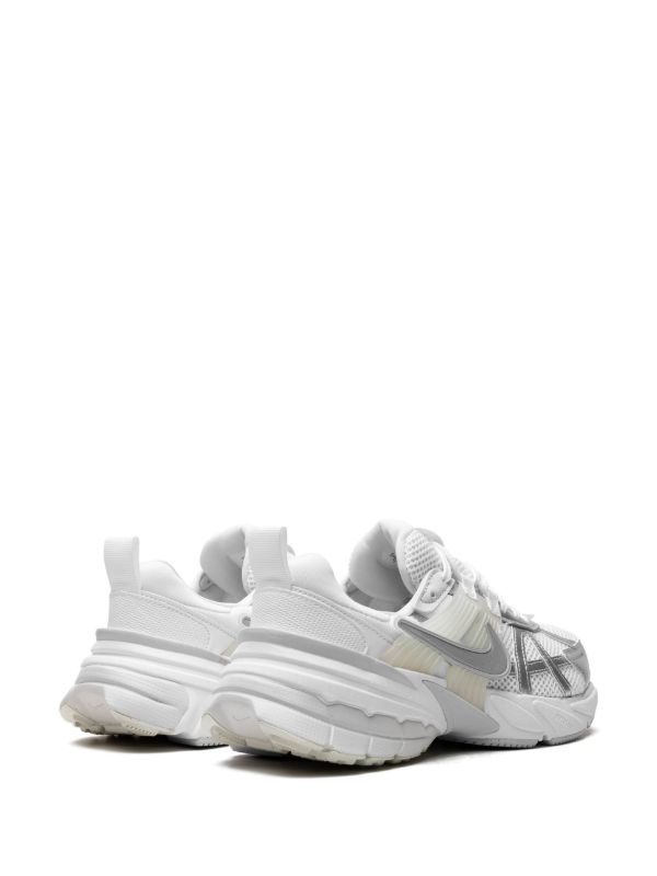 NIKE V2K run