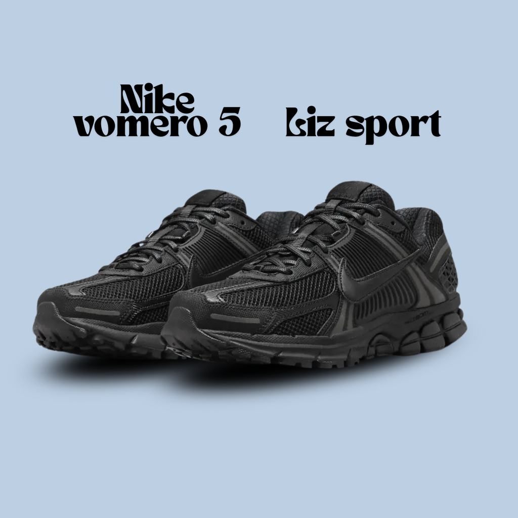 NIKE Zoom Vomero 5.  Black-Out