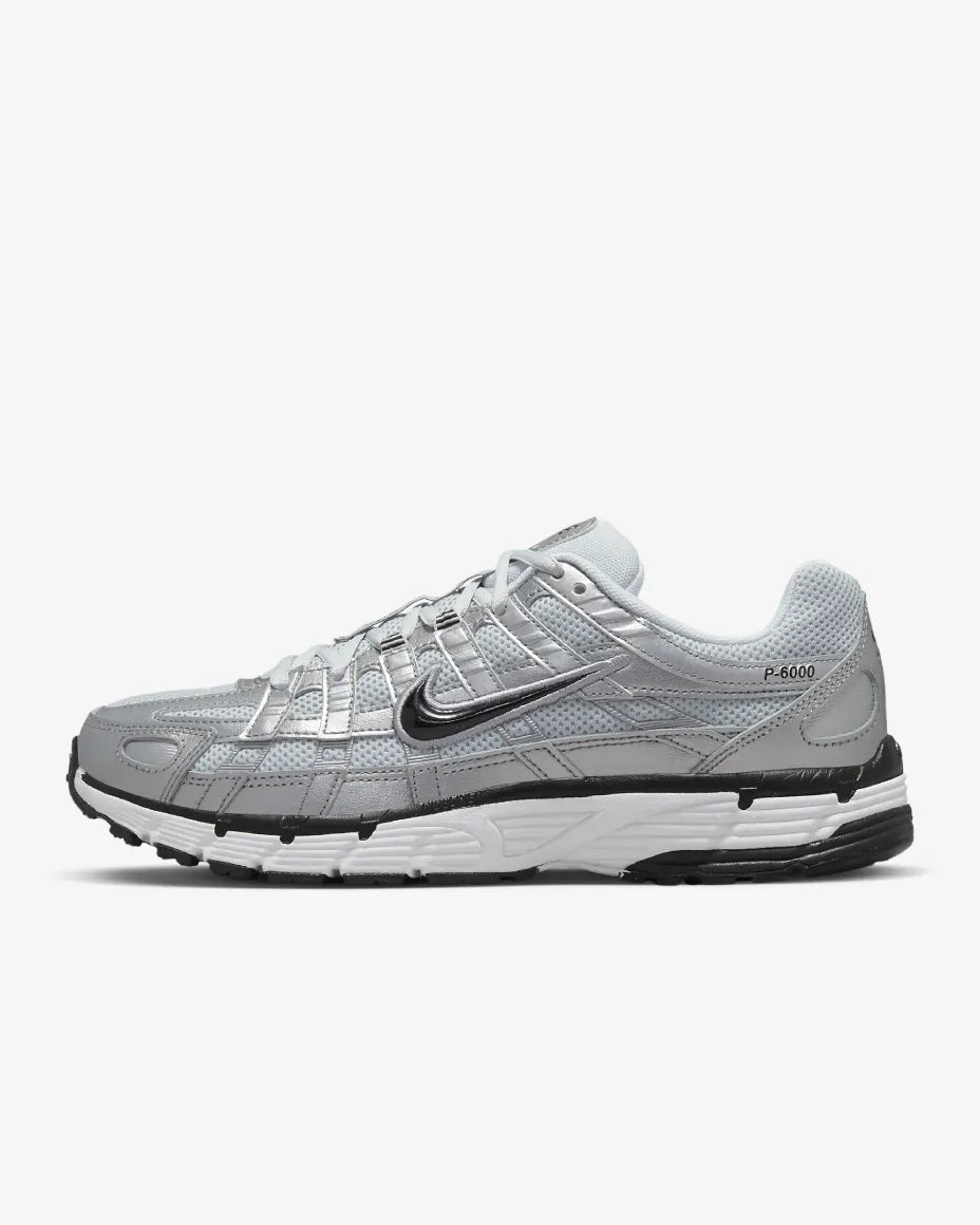 NIKE P6000