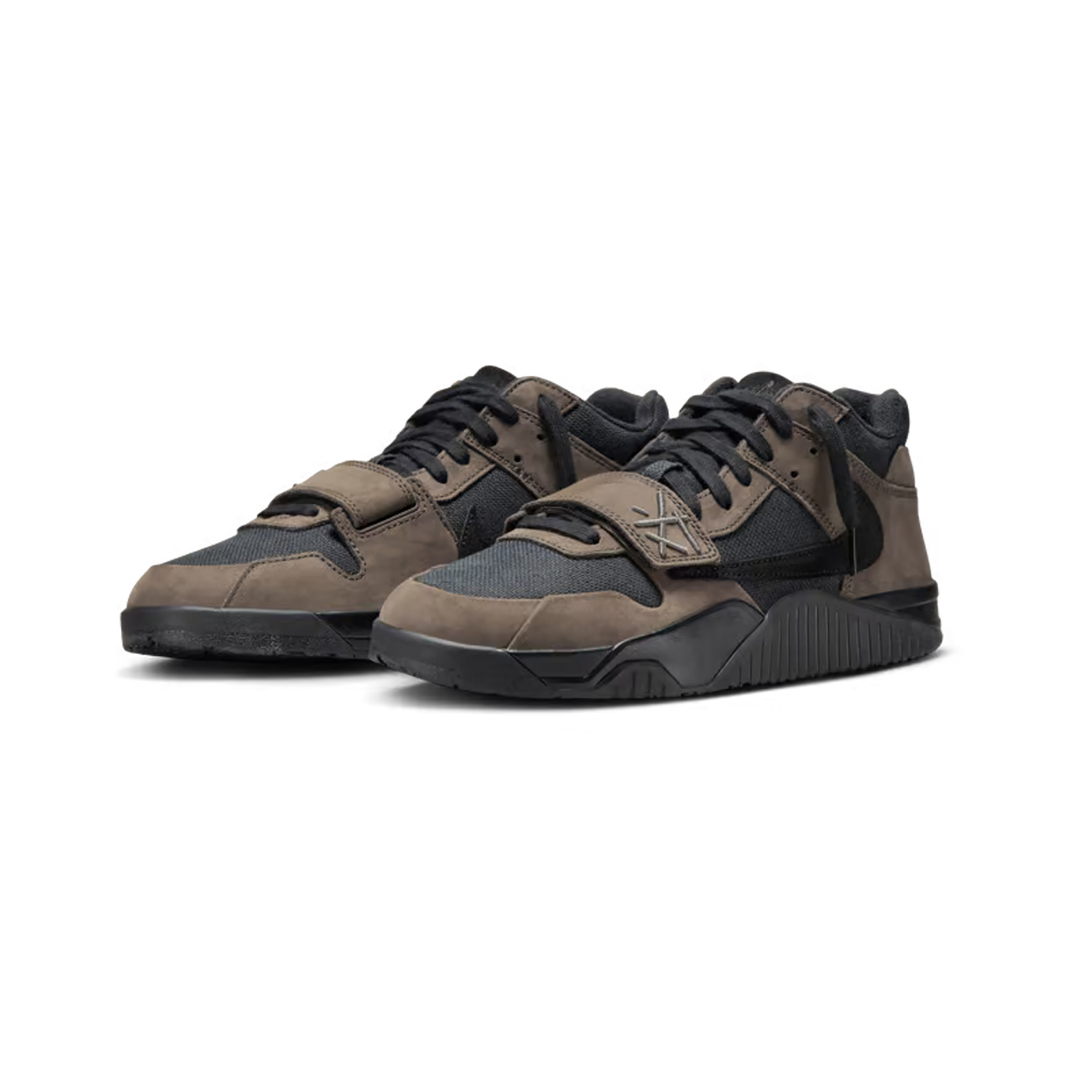 Travis scott x Jordan Jumpman
    Jack “Moca” pk