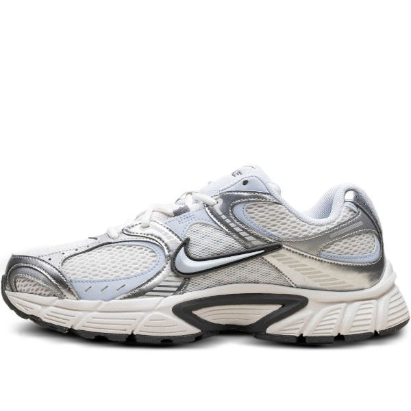 Nike V5 RNR blue tint