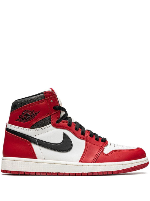 Air Jordan 1 Retro High OG «Chicago Lost & Found»