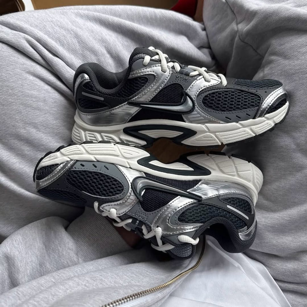 NIKE V5 RNR