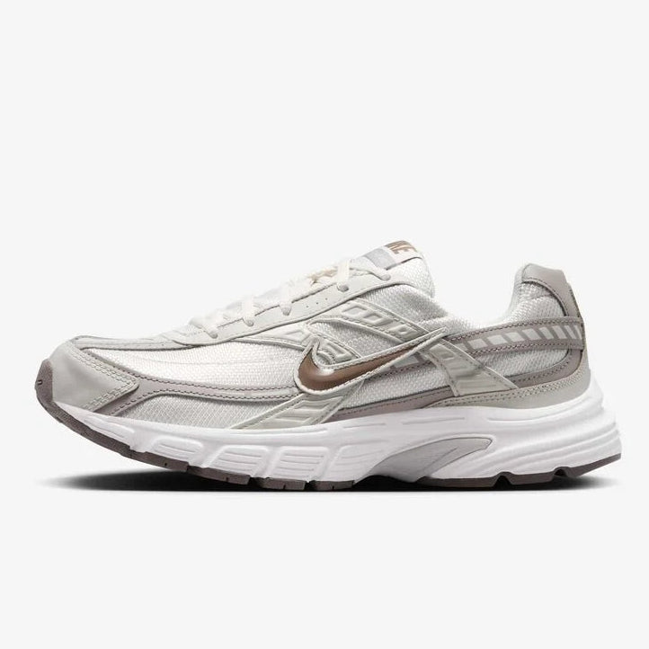 NIKE INITIATOR