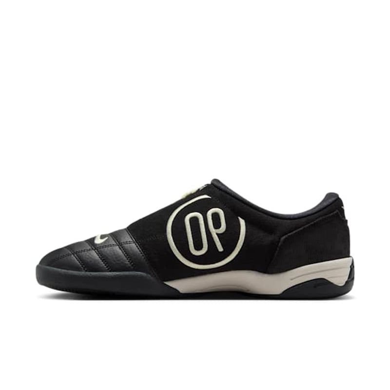 NIKE TOTAL 90 - IO2083-010