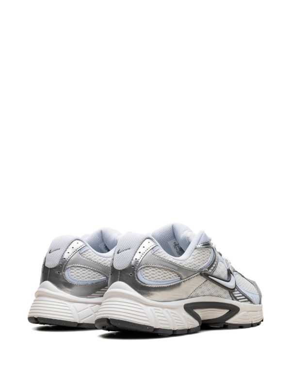 Nike V5 RNR blue tint