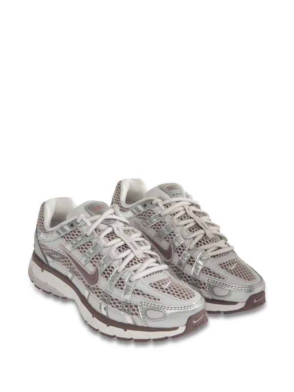 NIKE P-6000 lila