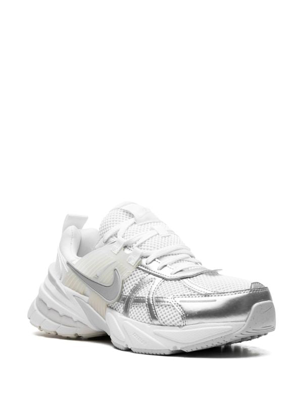 NIKE V2K run