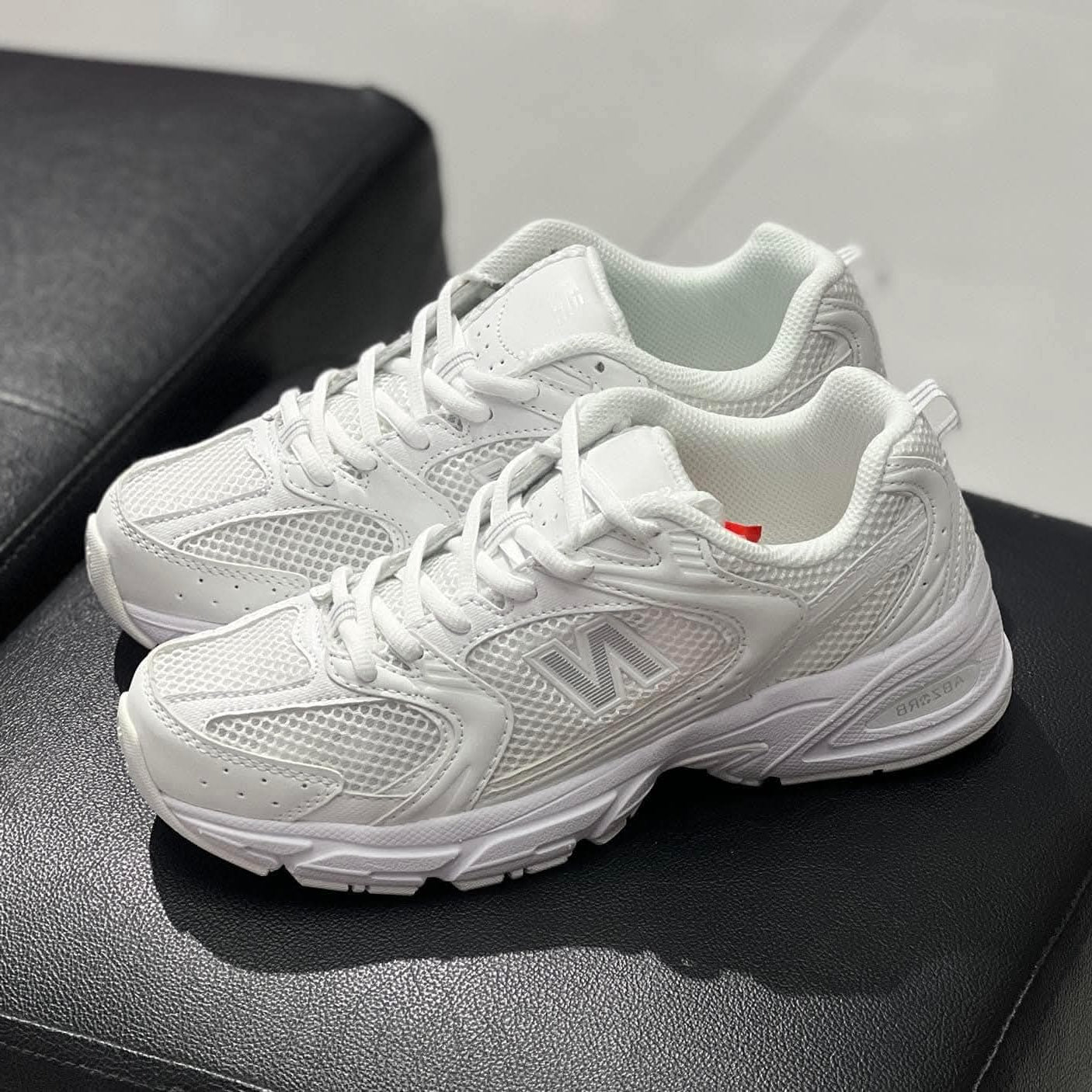 New balance 530 triple white